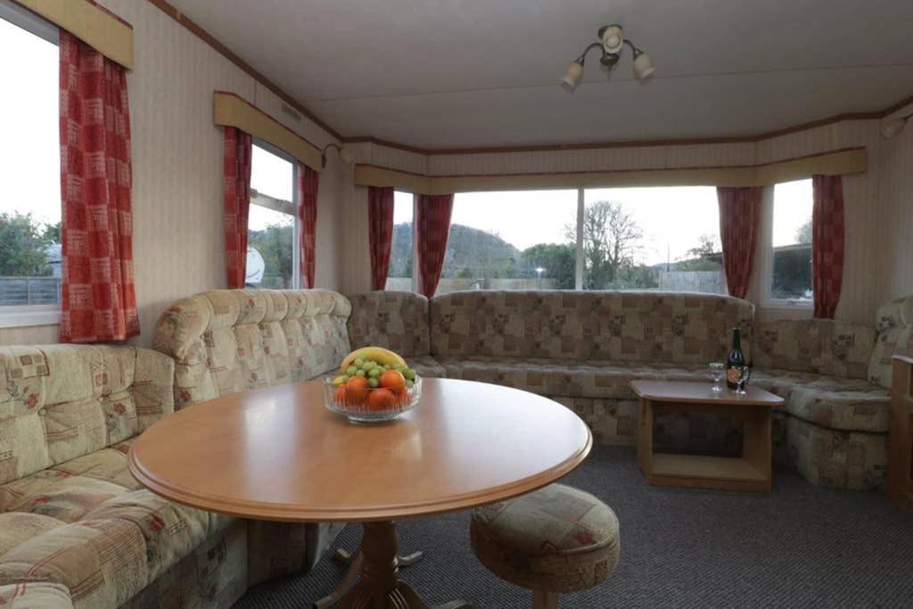 The Nest - Family Friendly Caravan Nr Glastonbury & Street Somerton  Ngoại thất bức ảnh