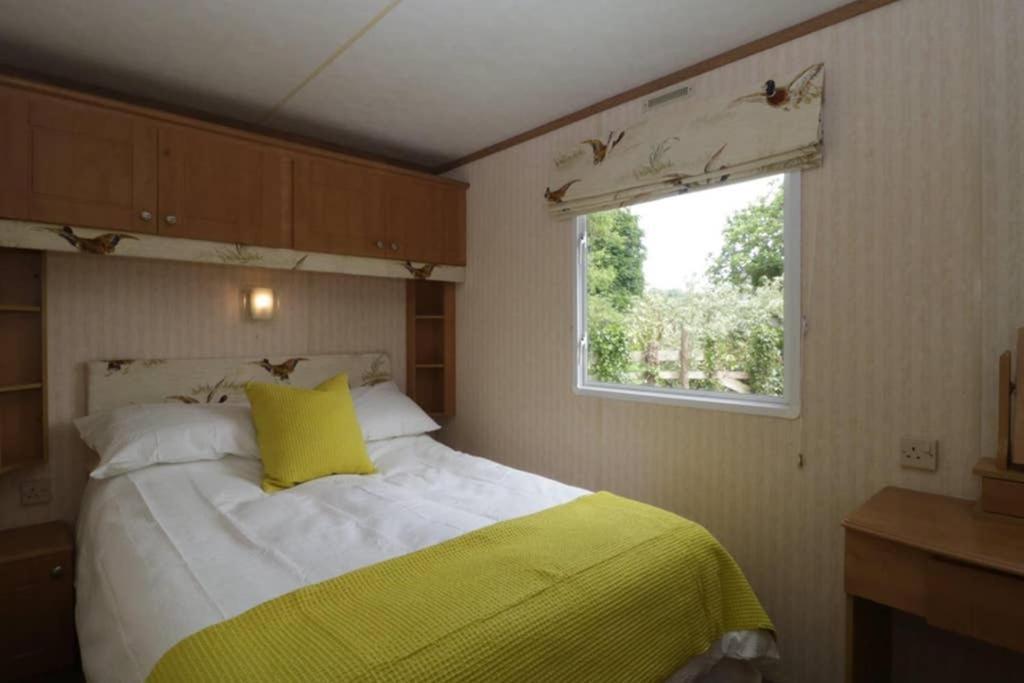 The Nest - Family Friendly Caravan Nr Glastonbury & Street Somerton  Ngoại thất bức ảnh